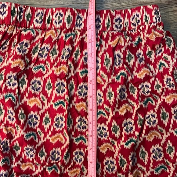 Fun printed harem capris - Picture 7 of 7